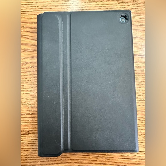 Brand New and Never Used Unlocked Amazon Fire Tablet - Picture 4 of 9